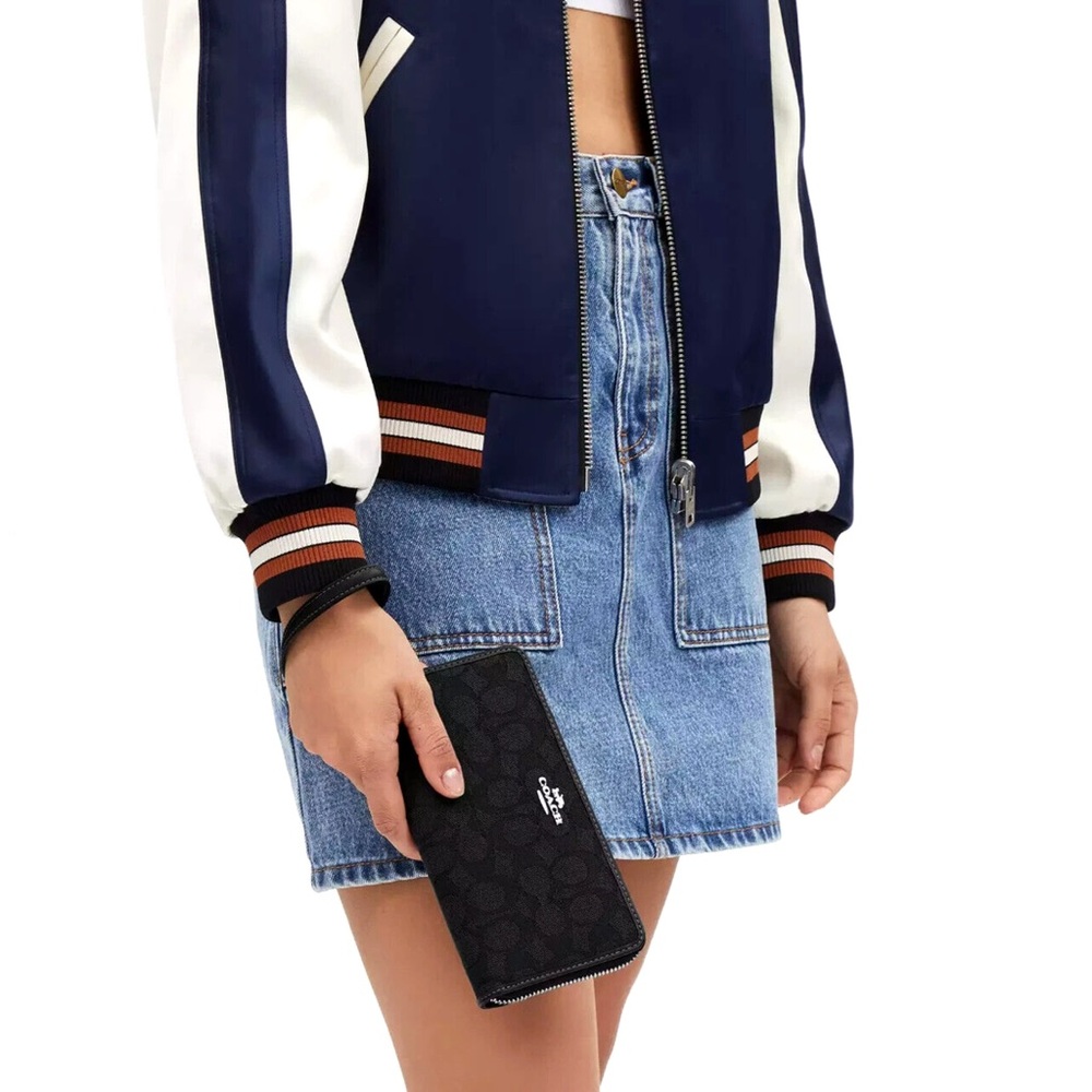 NEW COACH LONG ZIP AROUND WALLET IN SIGNATURE JACQUARD & REFINED CALF LEATHER - Picture 3 of 16
